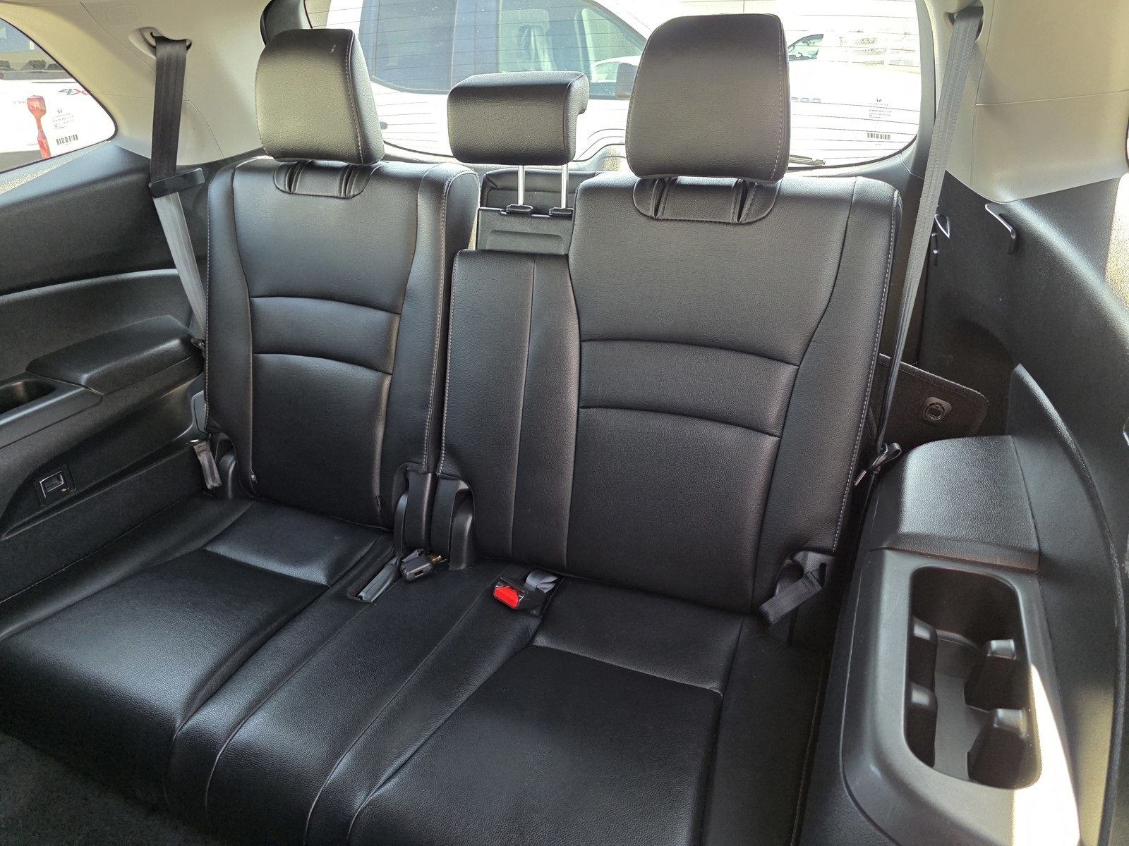 2022 Honda Pilot Special Edition photo 16