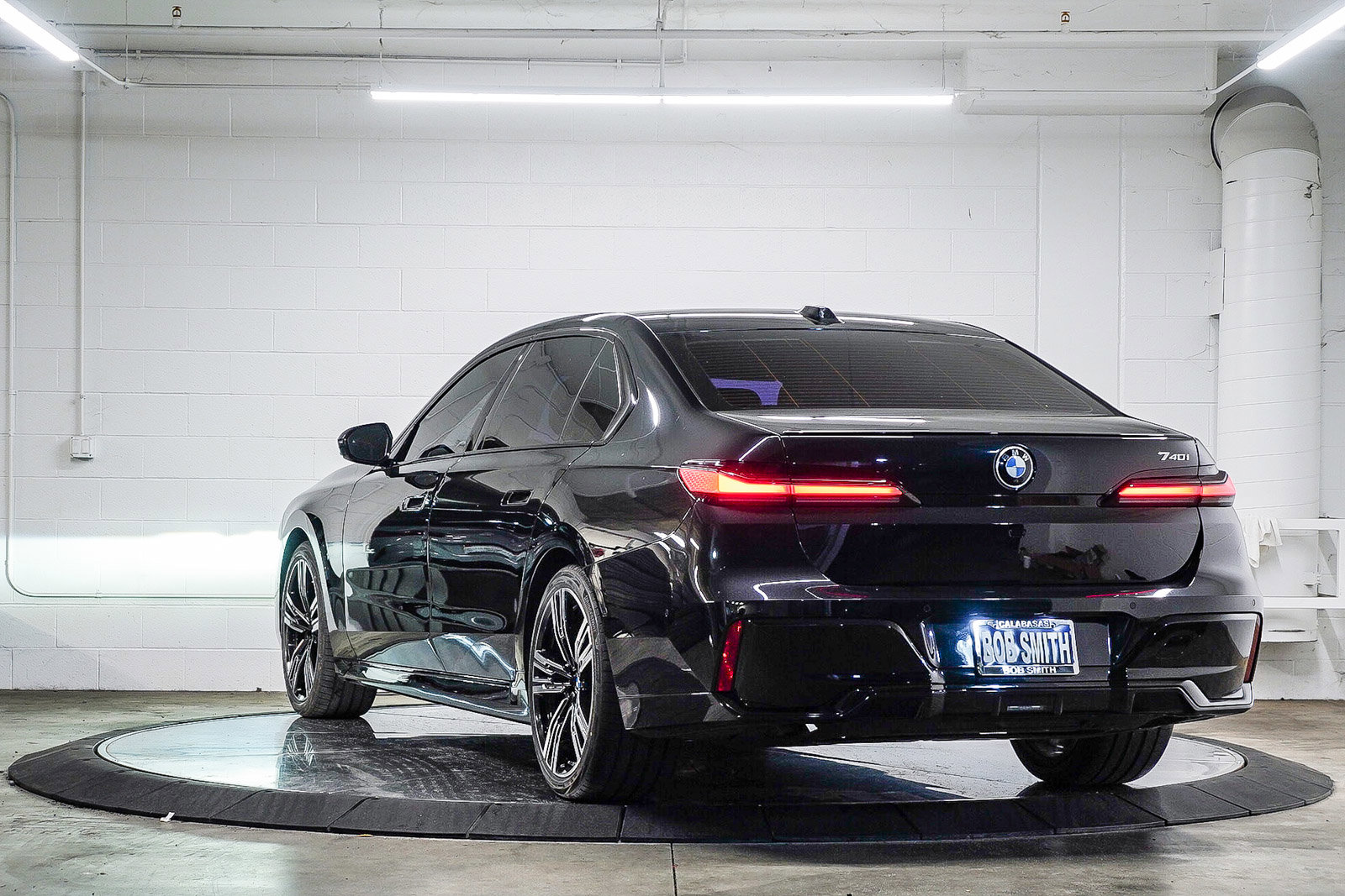 2023 Bmw 740i 7-series photo 4