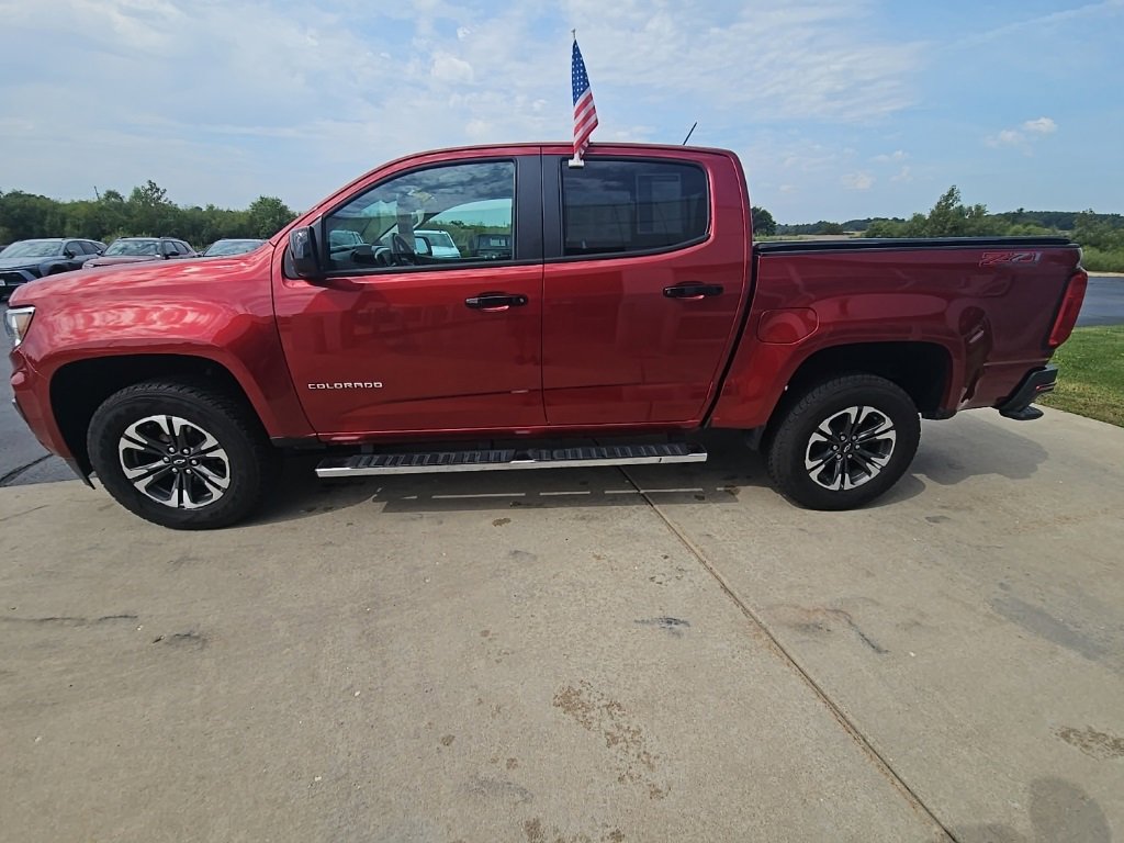 2021 Chevrolet Colorado Z71 photo 3