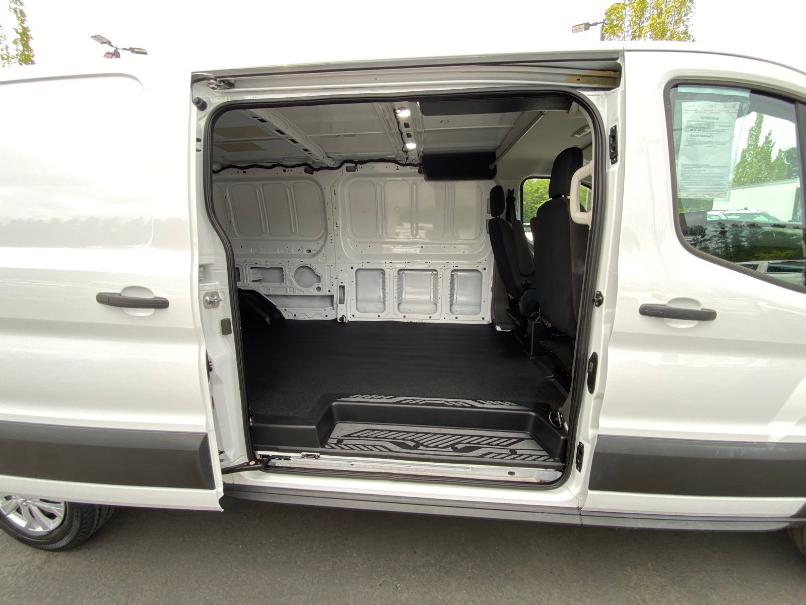 2020 Ford Transit photo 4