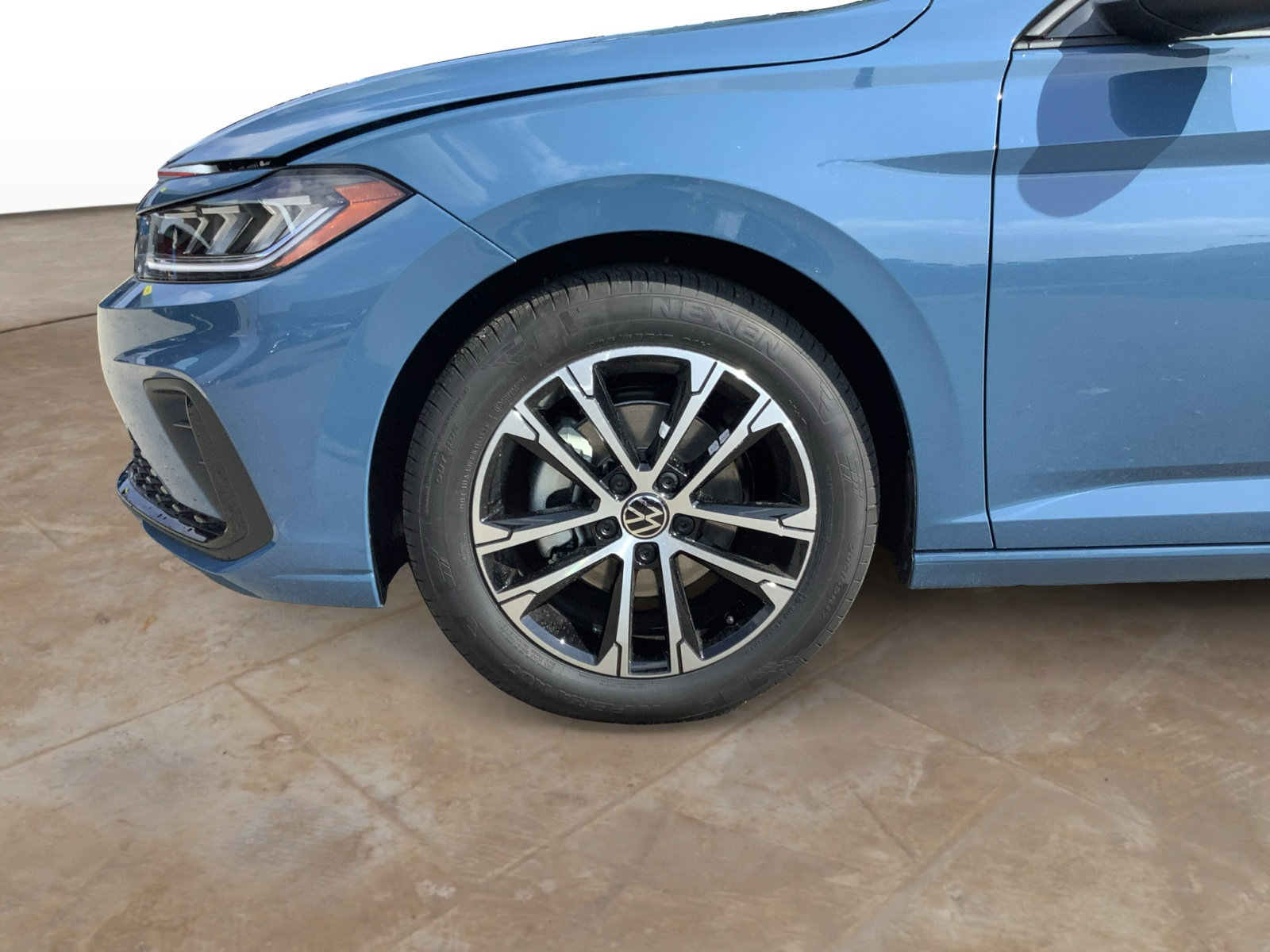 2025 Volkswagen Jetta 1.5T Sport photo 10