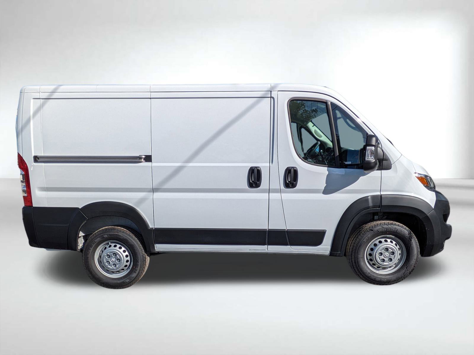 2026 Ram ProMaster 1500 Tradesman 1500 photo 2