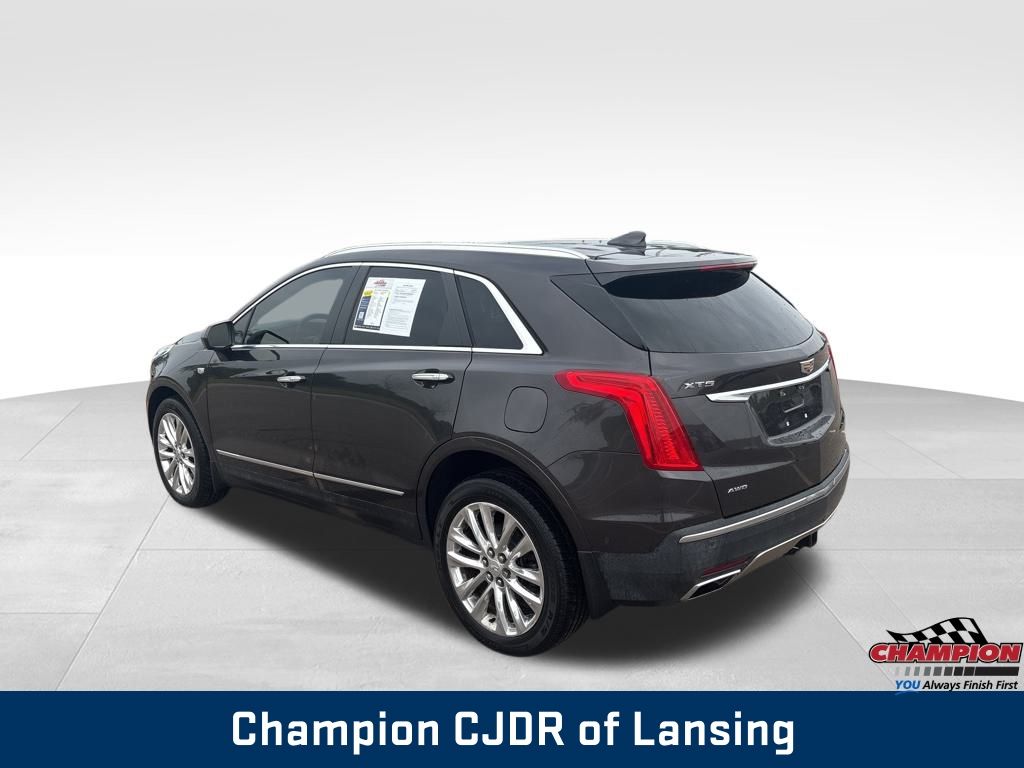 2017 Cadillac XT5 Platinum photo 4