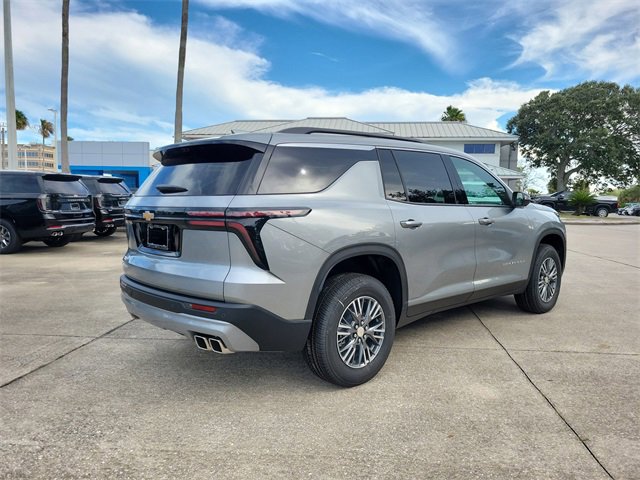 2026 Chevrolet Traverse photo 6
