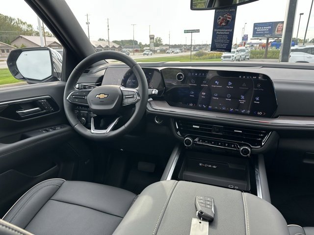 2025 Chevrolet Tahoe Premier photo 16