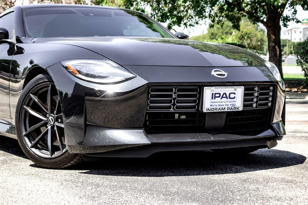2023 Nissan Z Performance photo 3