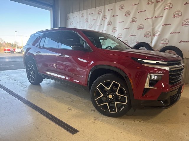 2026 Chevrolet Traverse High Country photo 2