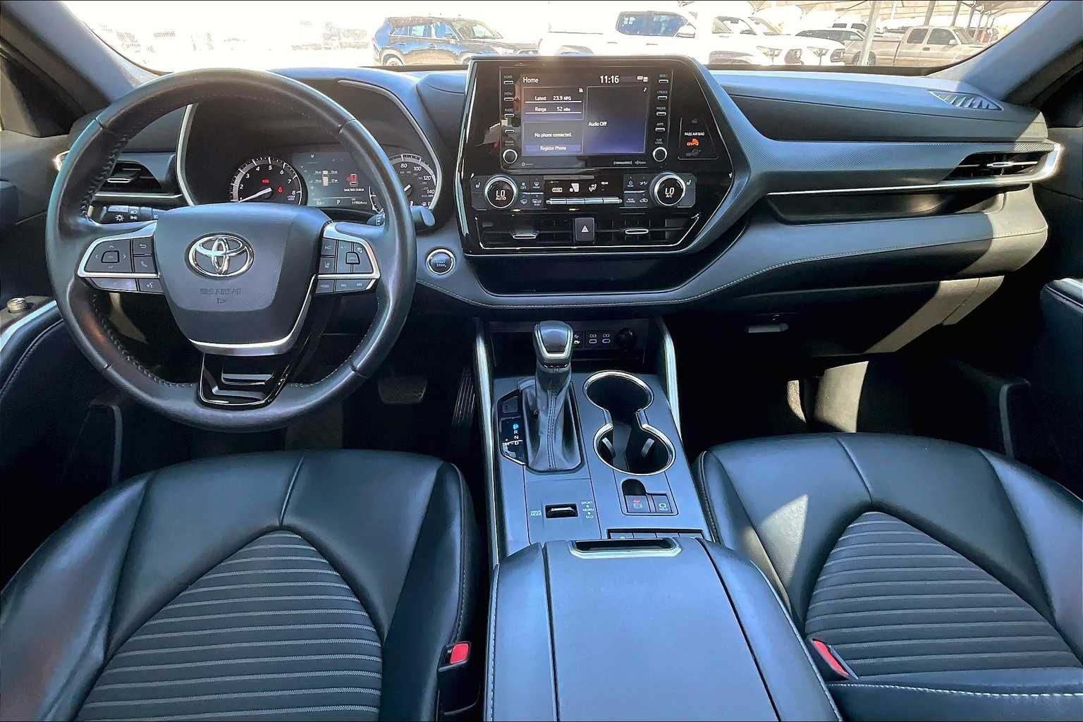 2022 Toyota Highlander XSE photo 14