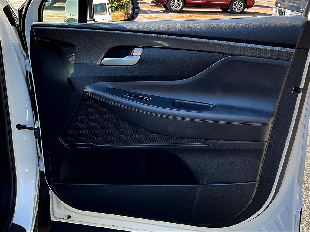 2022 Hyundai Santa Fe SEL photo 8