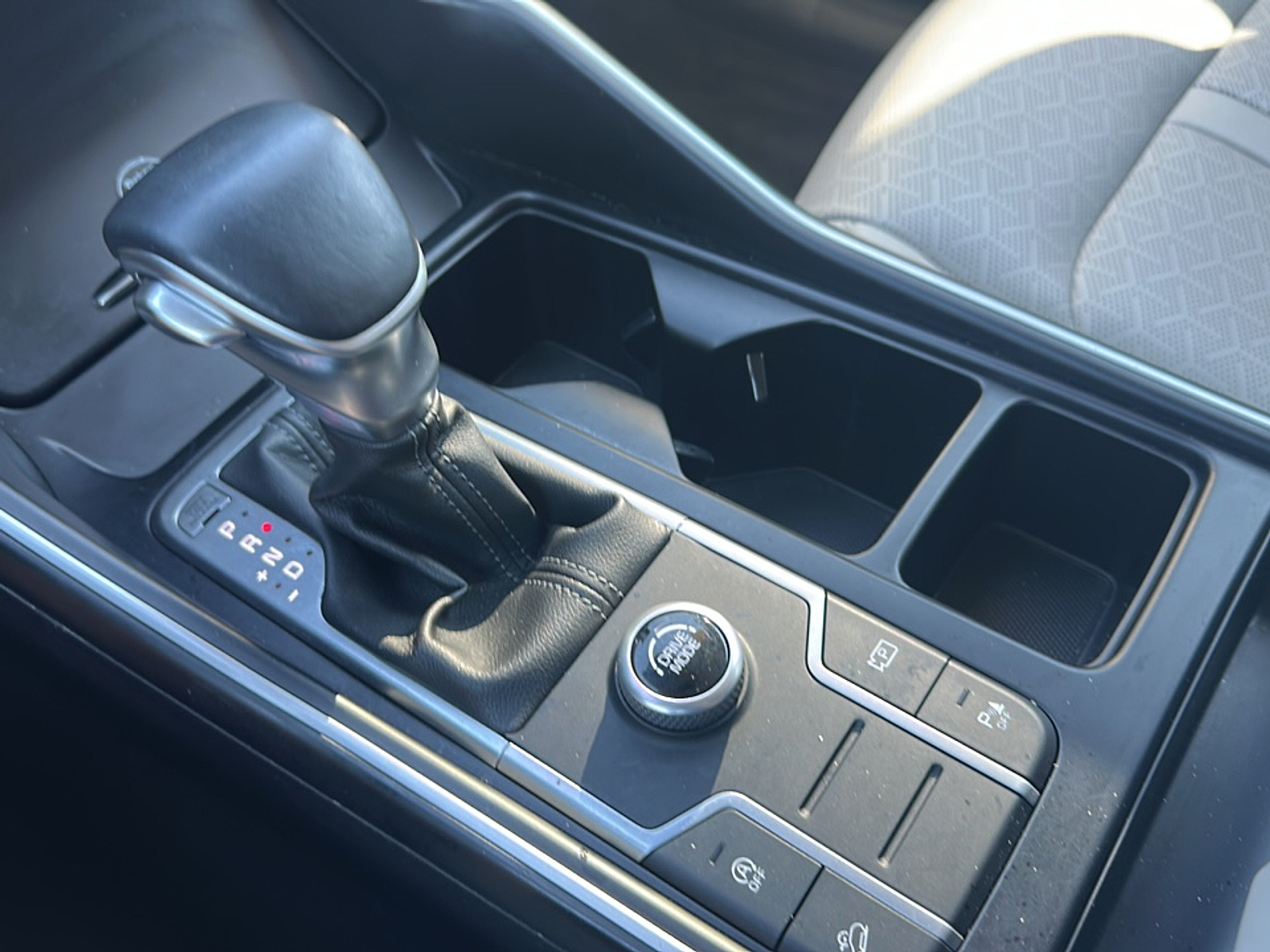 2021 Kia Sorento S photo 15