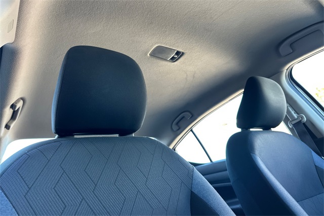 2023 Nissan Versa 1.6 SV photo 19