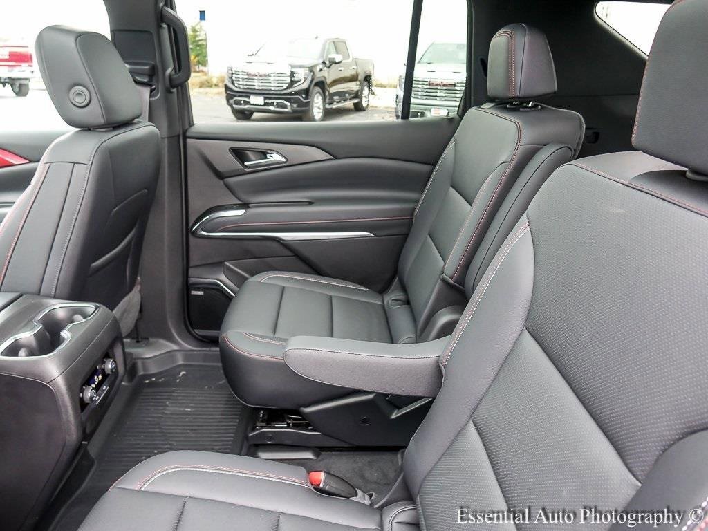 2025 CHEVROLET TRAVERSE - Image 12