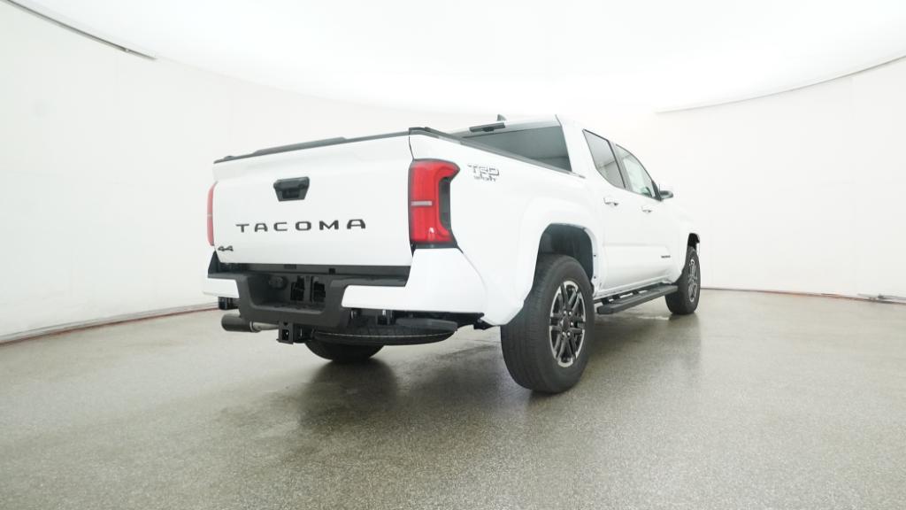 2025 Toyota Tacoma TRD Sport Double Cab photo 3