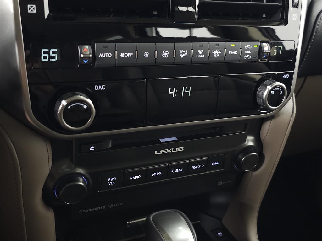 2023 Lexus GX 460 photo 26