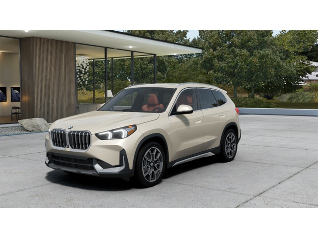 2026 BMW X1 28i's photo