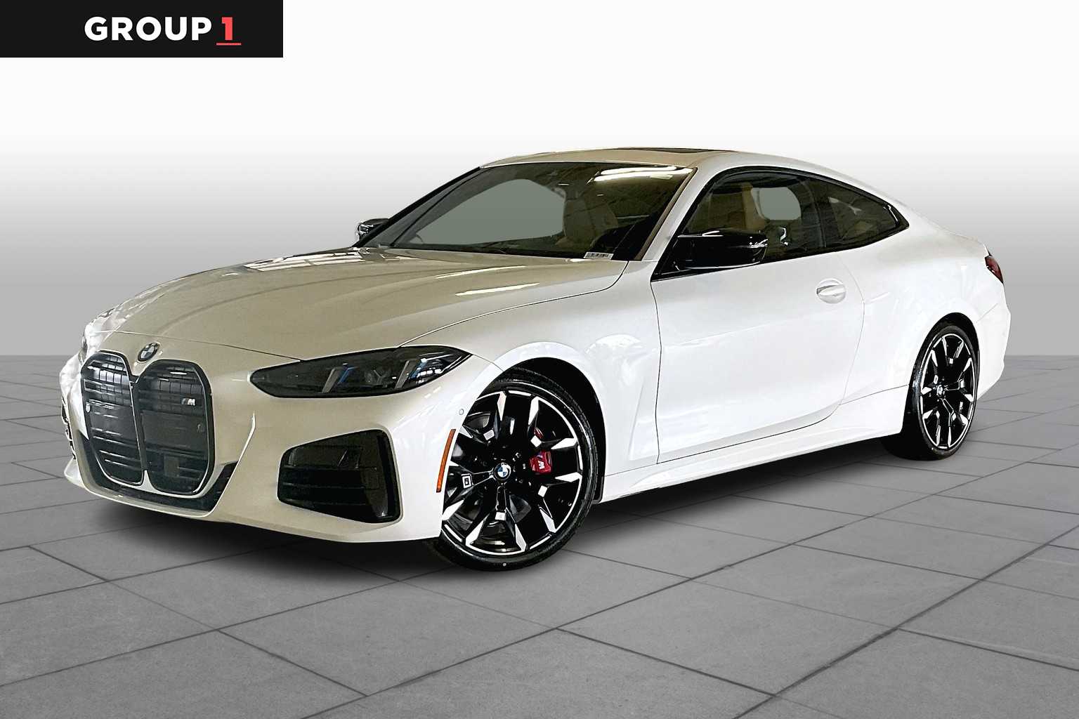 2026 BMW 4 Series M440i's photo