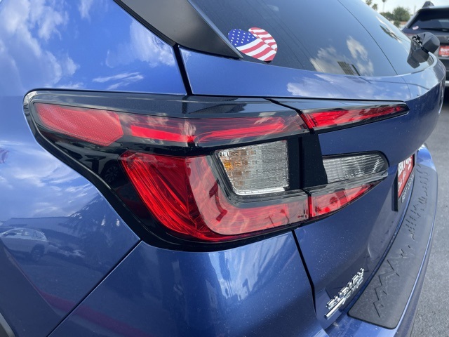2025 Subaru Crosstrek Premium photo 9