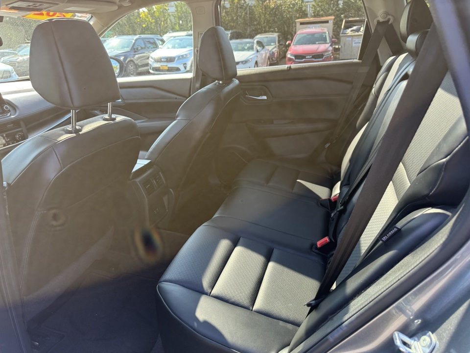 2023 Nissan Rogue SV photo 36