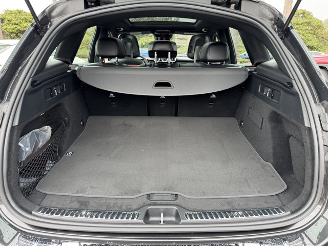 2026 Mercedes Benz GLC AMG 43 4MATIC photo 4