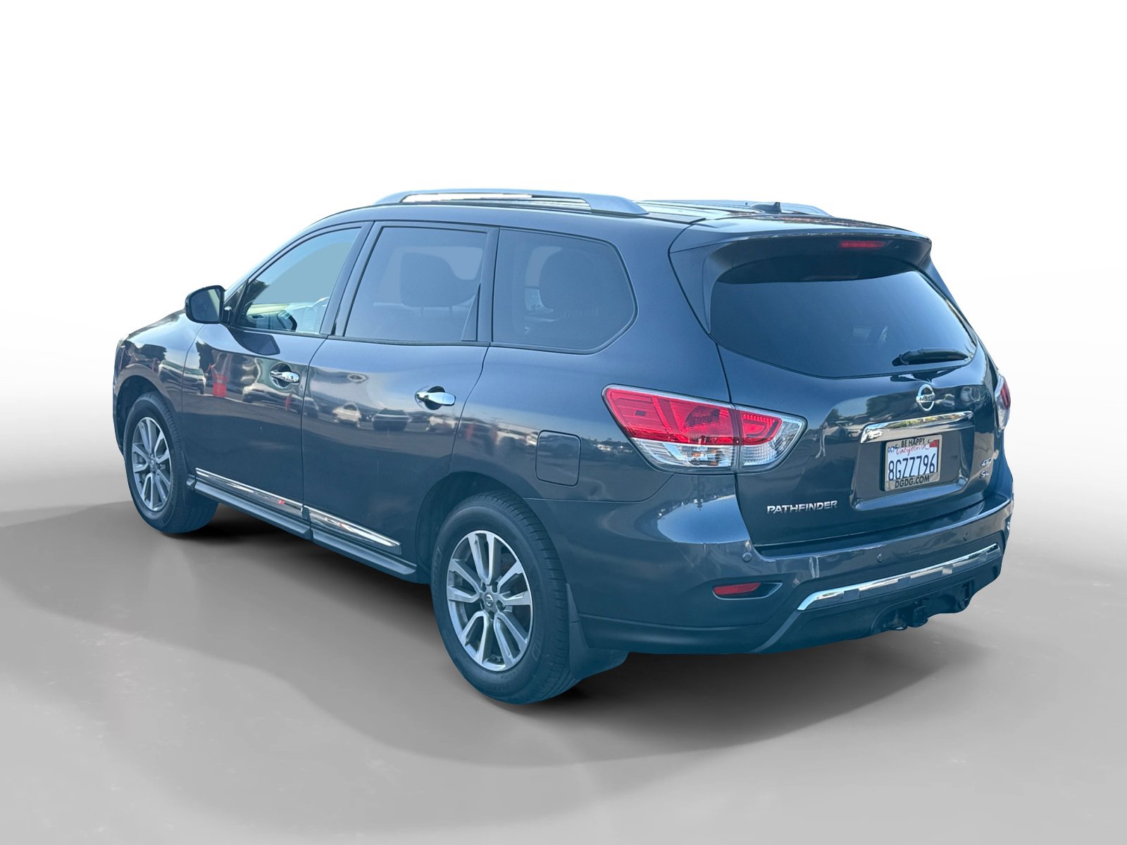 2014 Nissan Pathfinder SL photo 3