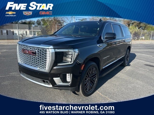 2021 GMC Yukon XL Denali's photo
