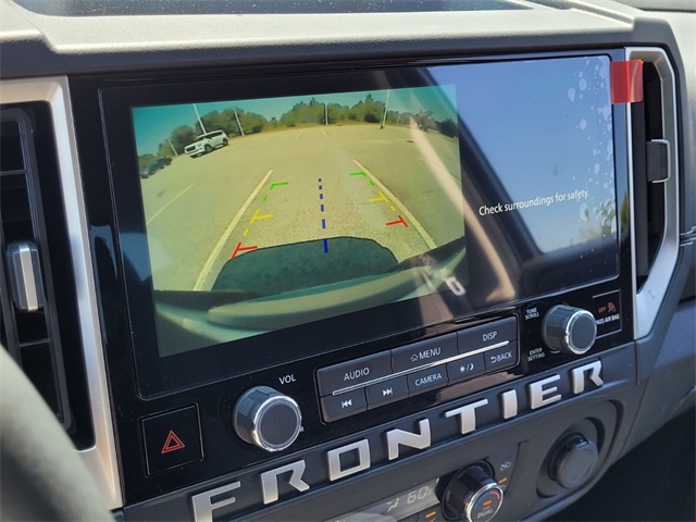 2025 Nissan Frontier SV photo 17