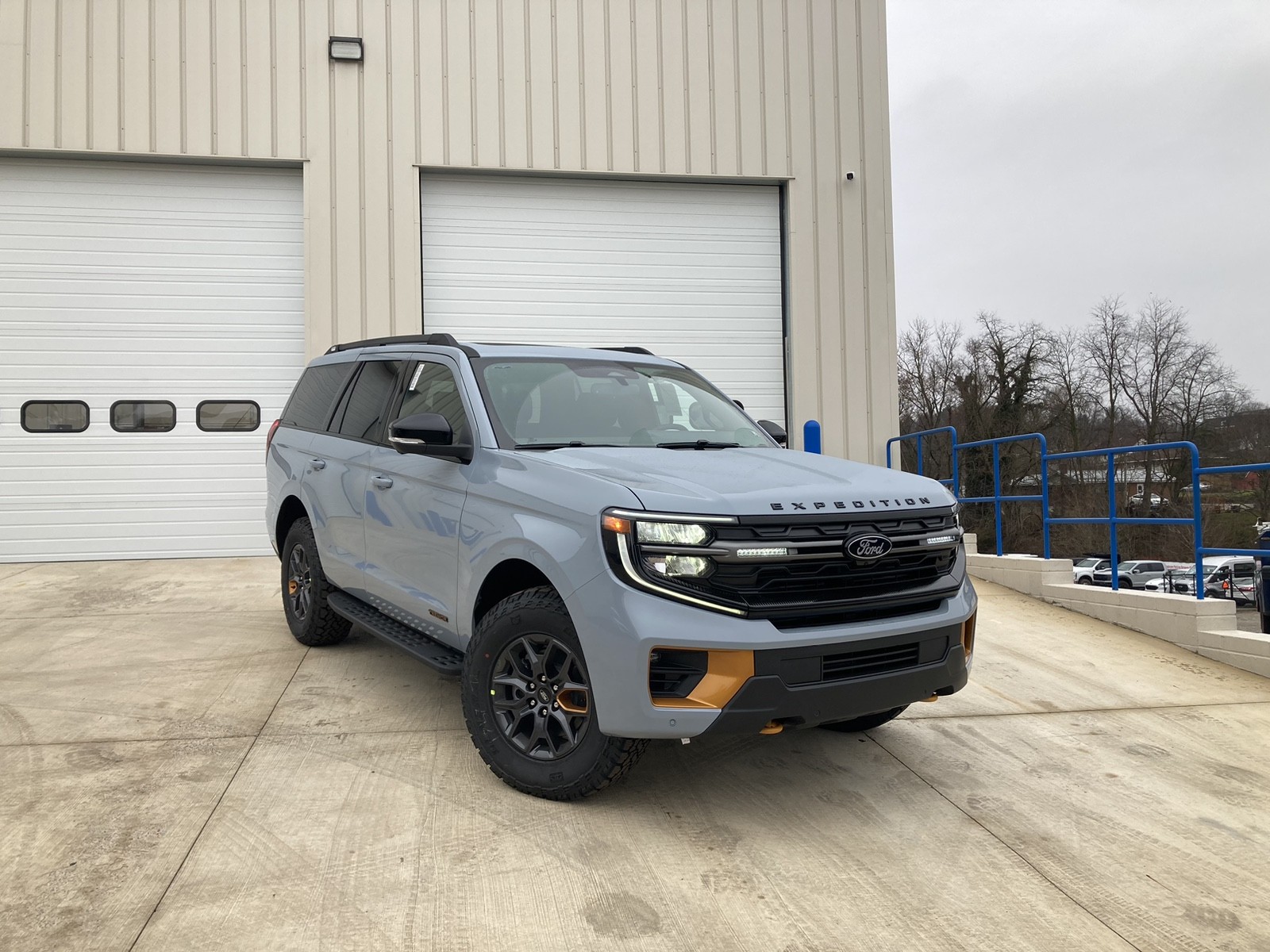 2025 Ford Expedition Tremor's photo