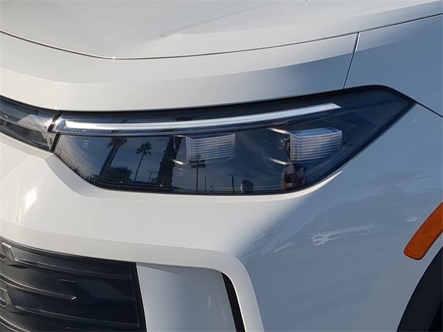 2025 Volkswagen Tiguan SE photo 2