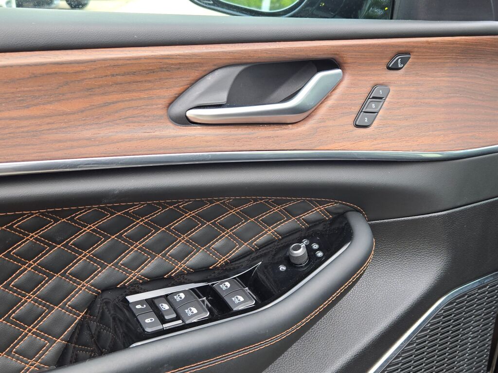 2024 Jeep Grand Cherokee L Summit photo 24