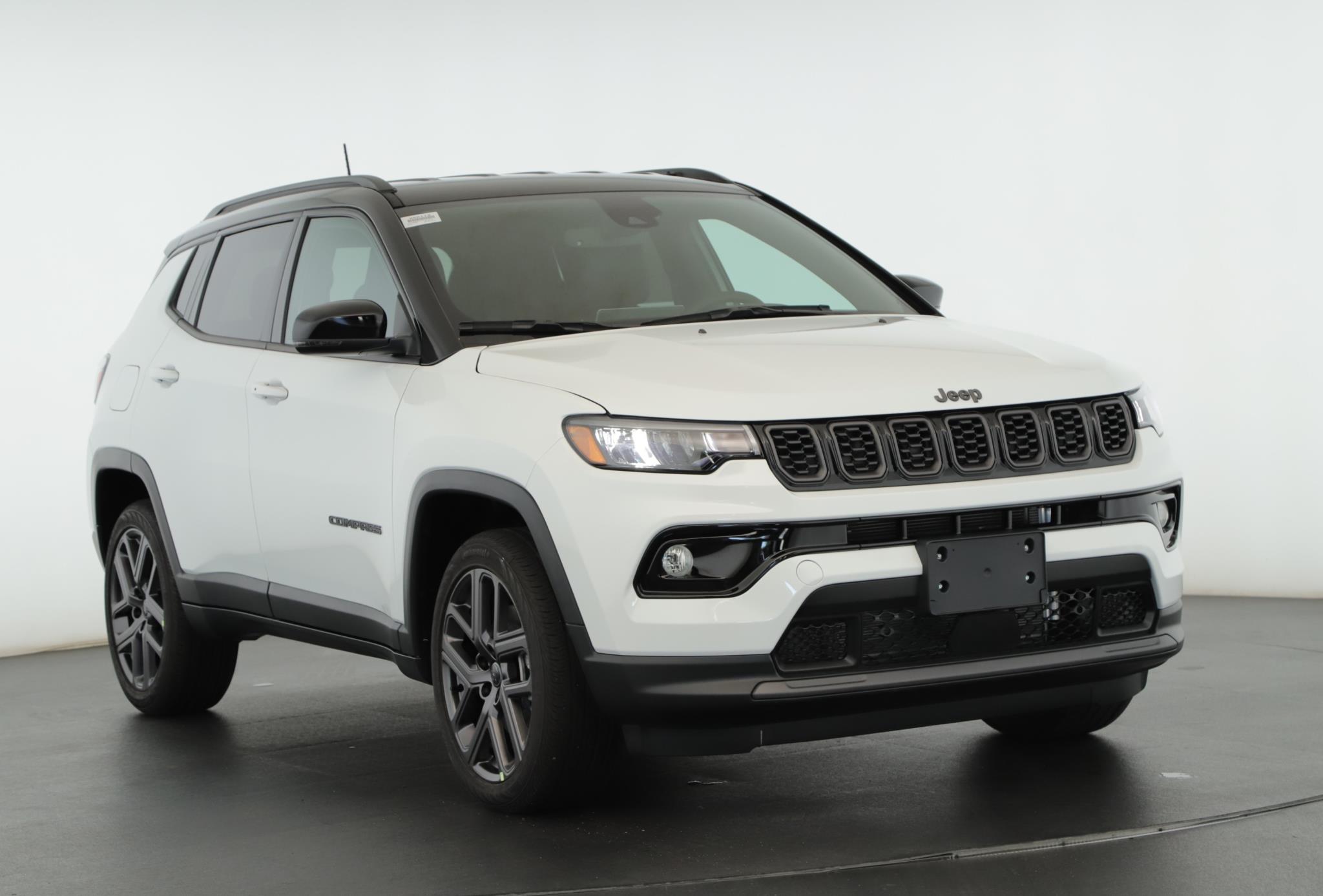 2026 Jeep Compass Limited Altitude's photo