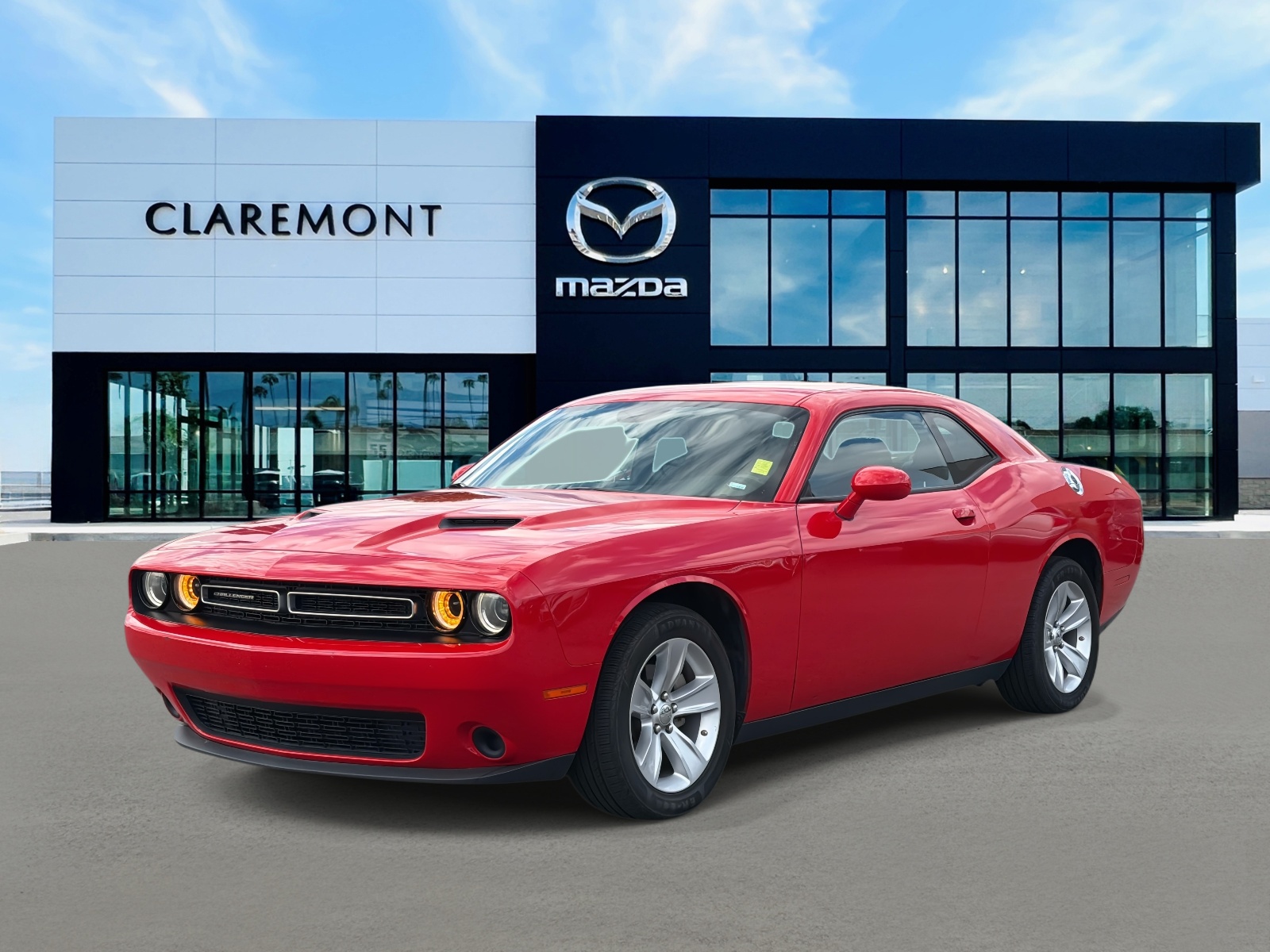 2023 Dodge Challenger SXT photo 3
