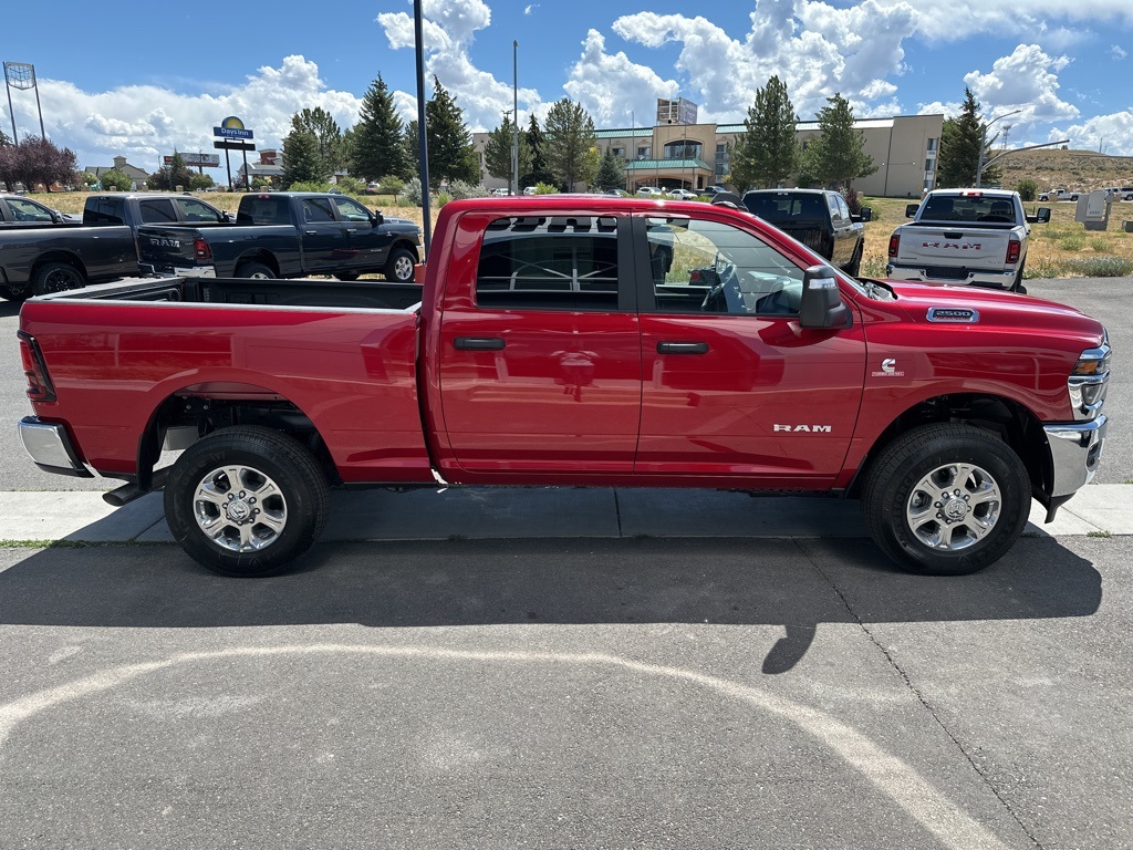 2025 Ram 2500 Big Horn photo 6
