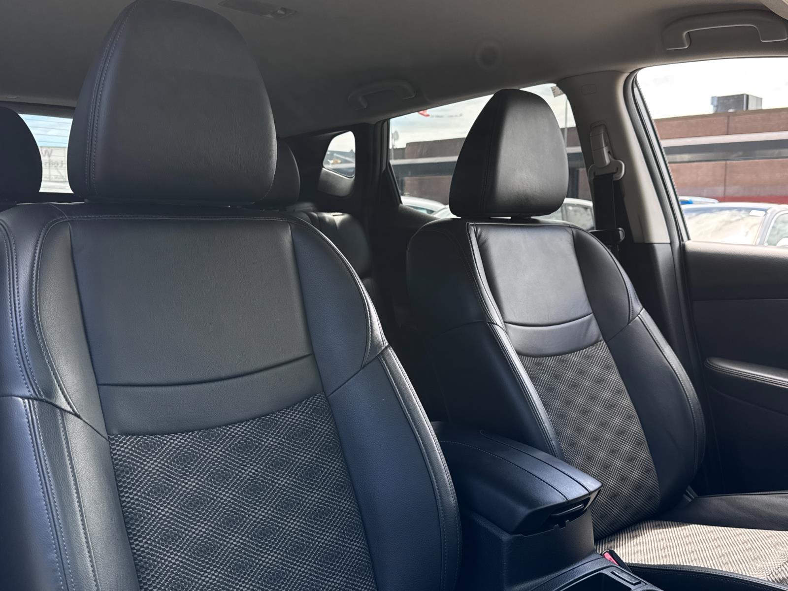 2022 Nissan Rogue Sport SV photo 27
