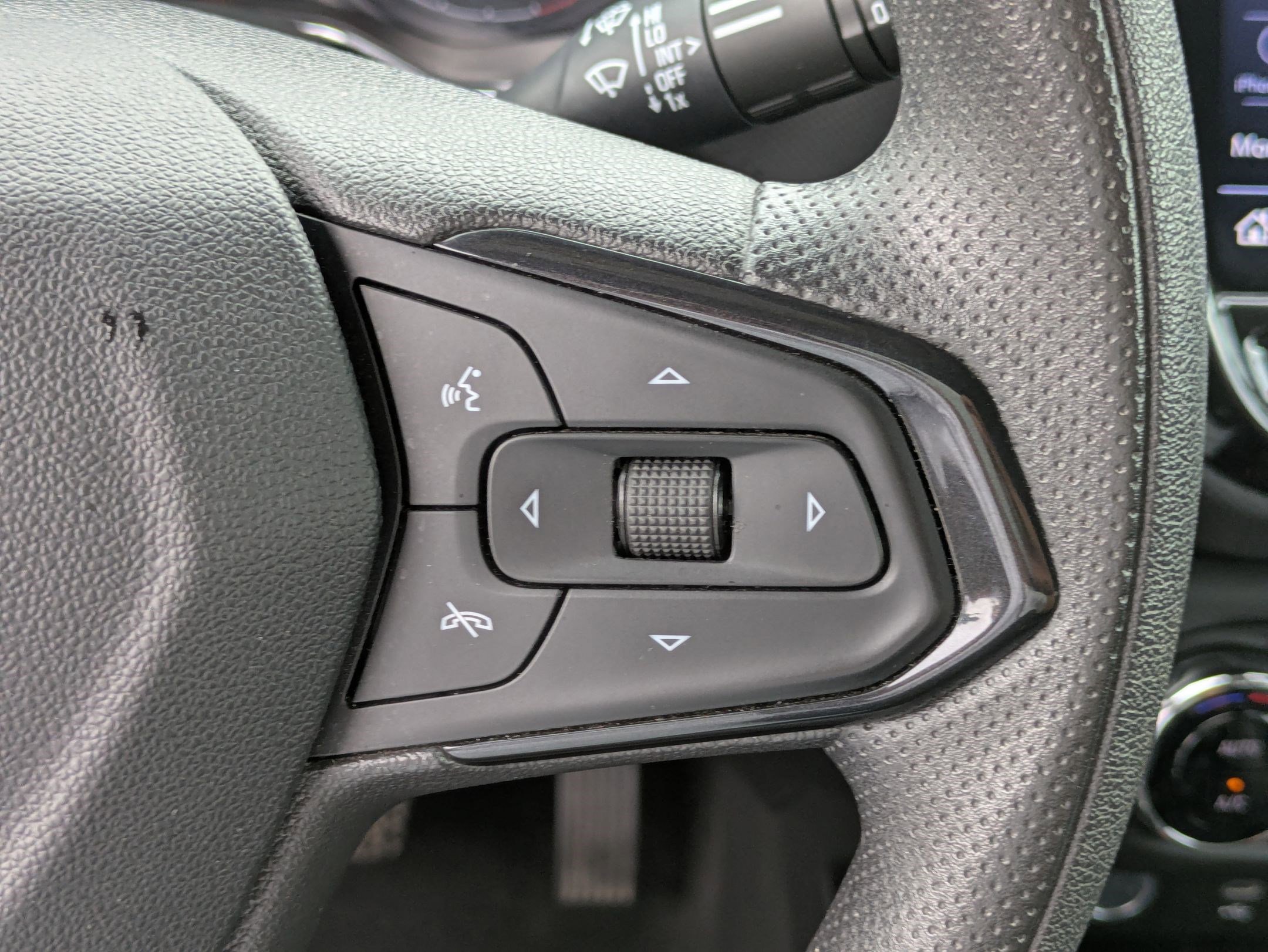 2023 Chevrolet Trailblazer LT photo 17