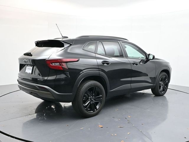 2024 Chevrolet Trax ACTIV photo 3