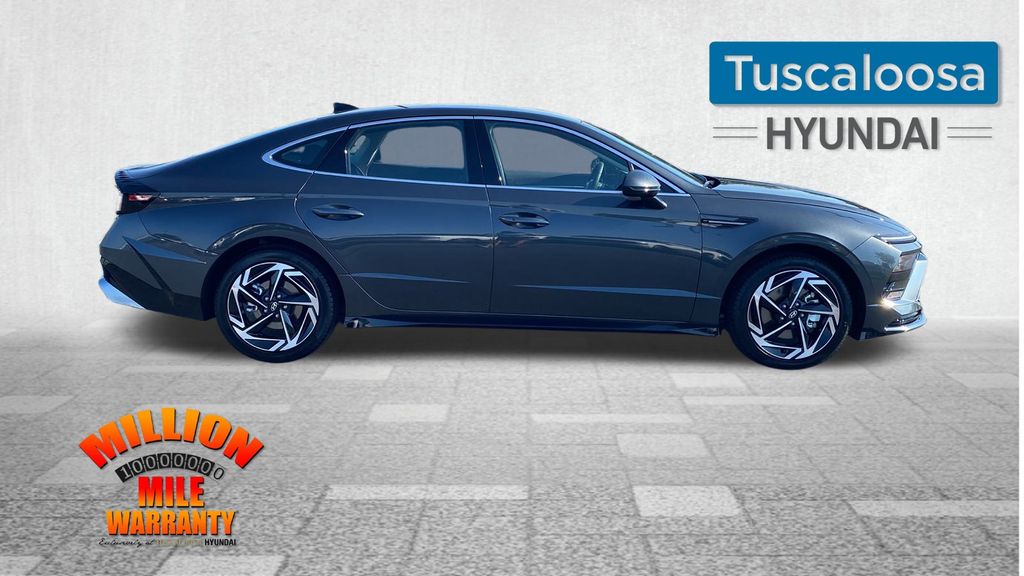 2026 Hyundai Sonata SEL Sport photo 4