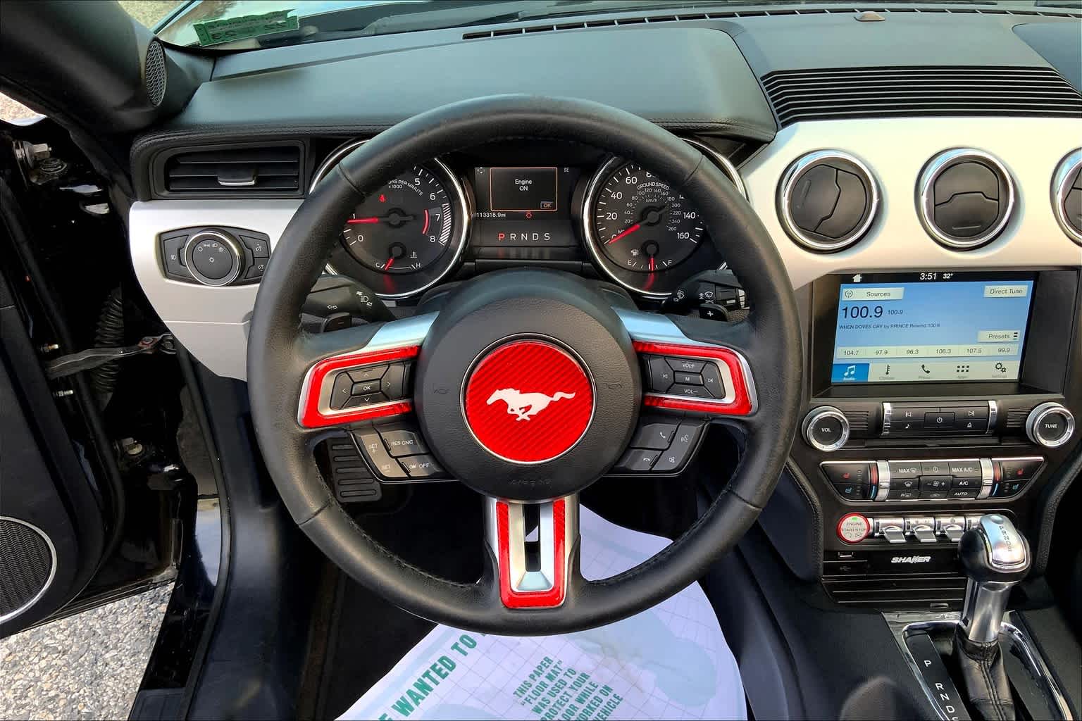 2016 Ford Mustang EcoBoost Premium photo 5