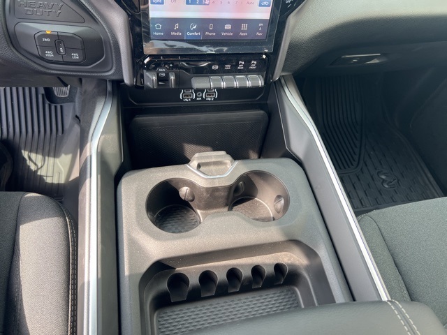 2025 Ram 3500 Big Horn photo 10