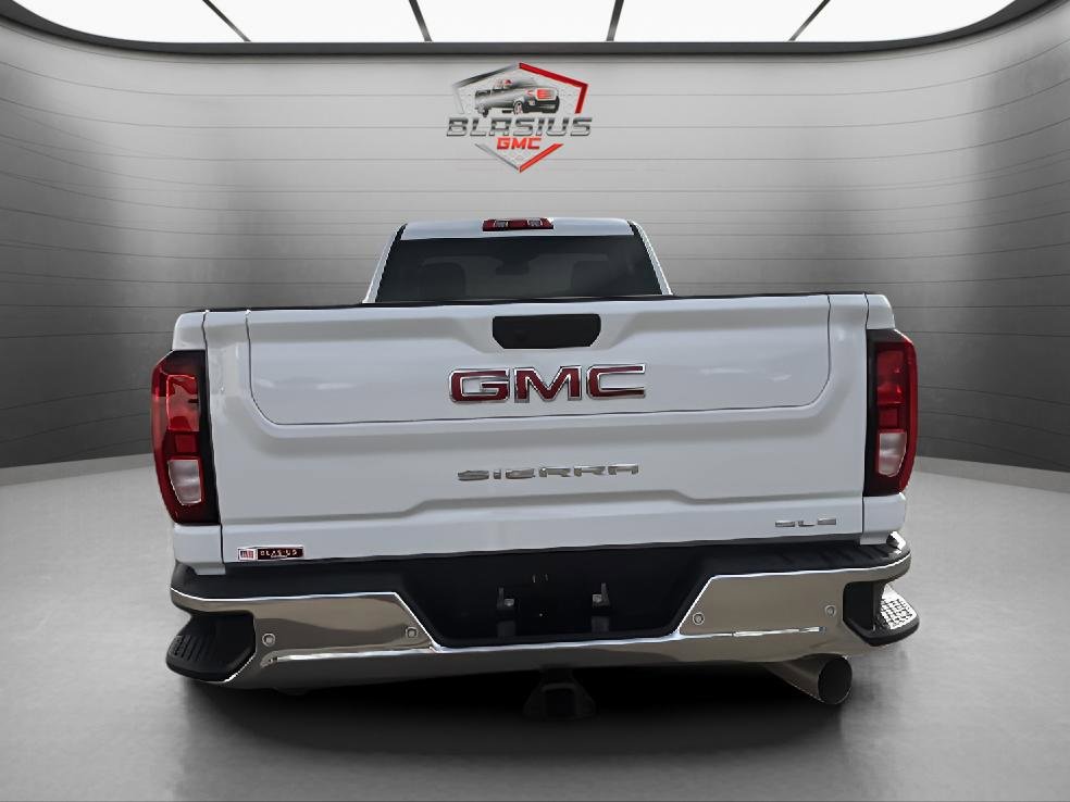 2025 Gmc Sierra 2500 HD SLE photo 4