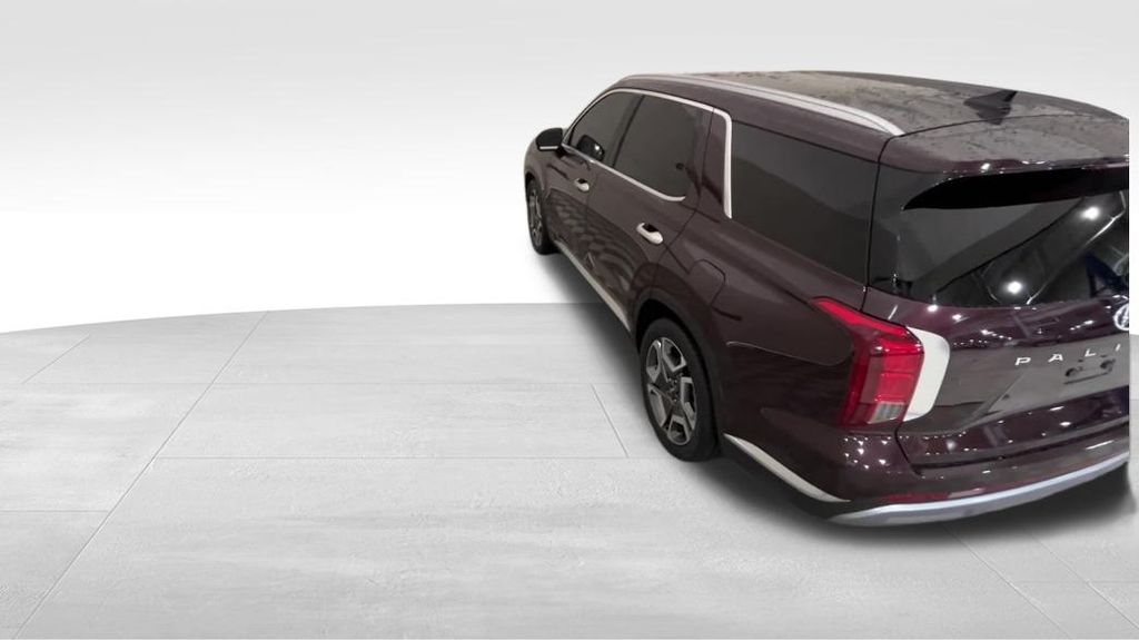 2023 Hyundai Palisade Limited photo 2