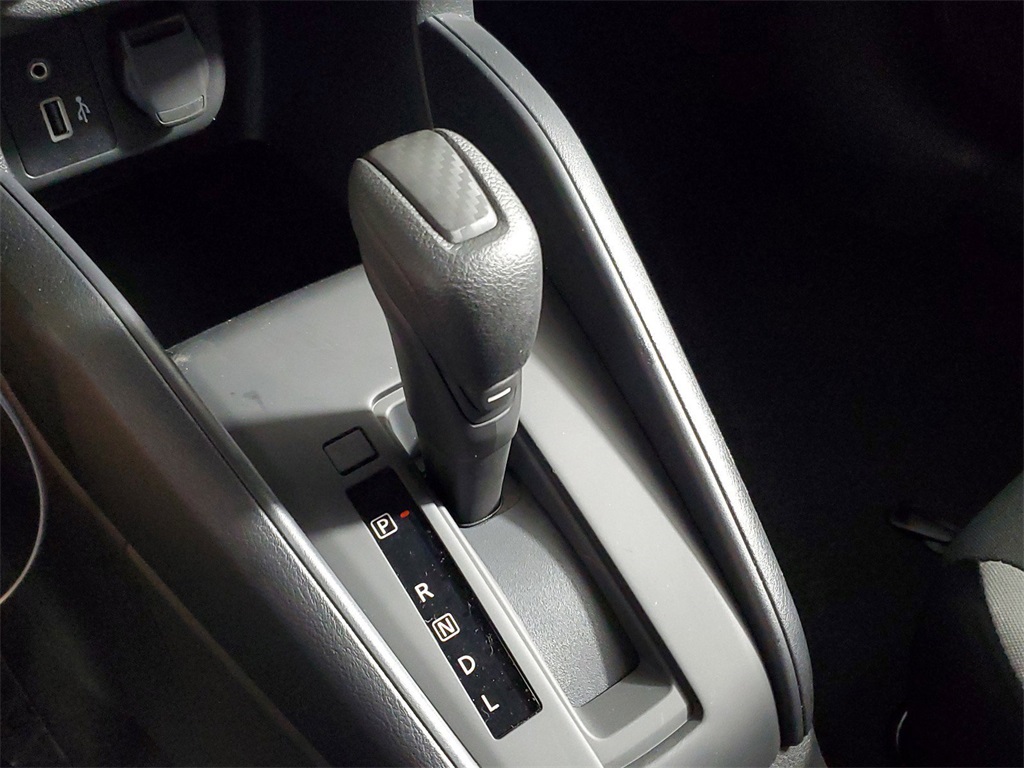 2025 Nissan Versa 1.6 S photo 26