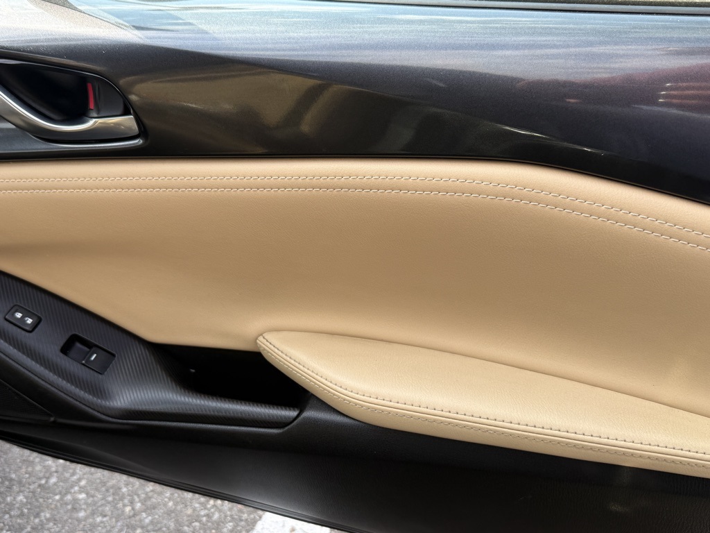 2016 Mazda MX-5 Miata Miata Grand Touring photo 20