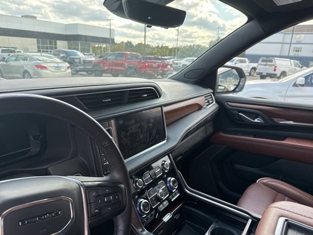 2023 Gmc Yukon XL Denali Ultimate photo 8
