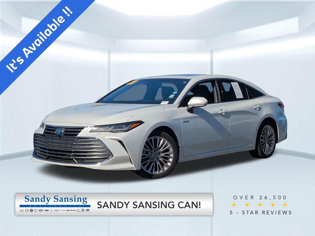 2021 Toyota Avalon Limited's photo