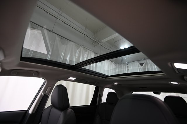 2025 Subaru Ascent Touring photo 21
