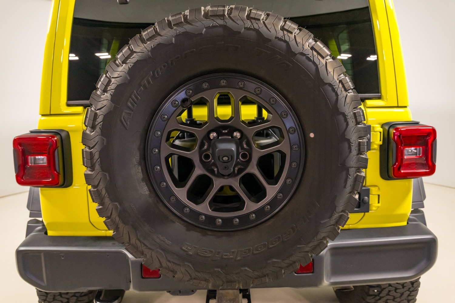 2022 Jeep Wrangler Unlimited High Tide photo 15