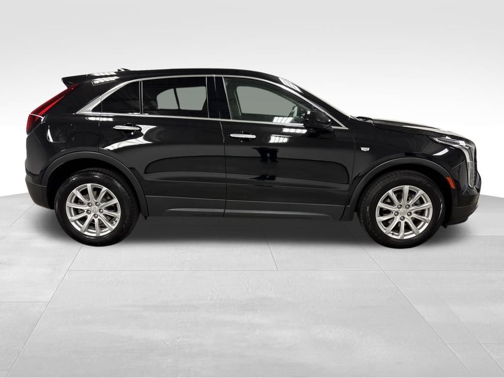 2022 Cadillac XT4 Luxury photo 29