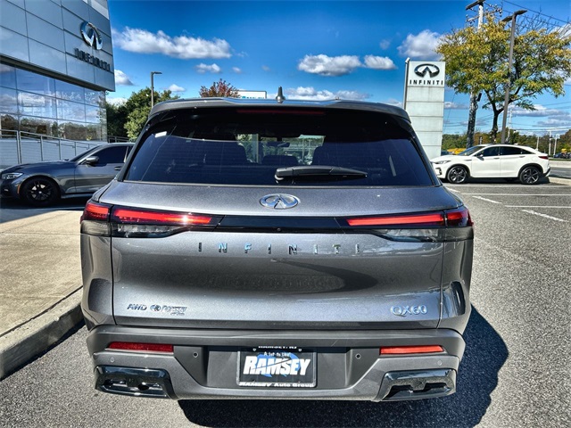 2025 Infiniti QX60 Pure AWD photo 16
