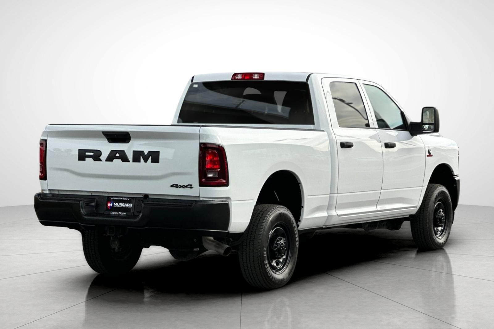 2025 Ram 2500 Tradesman photo 2