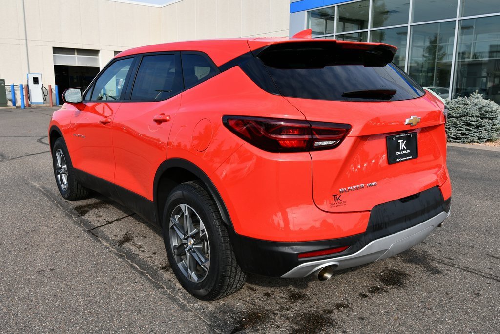 2025 Chevrolet Blazer 2LT photo 4